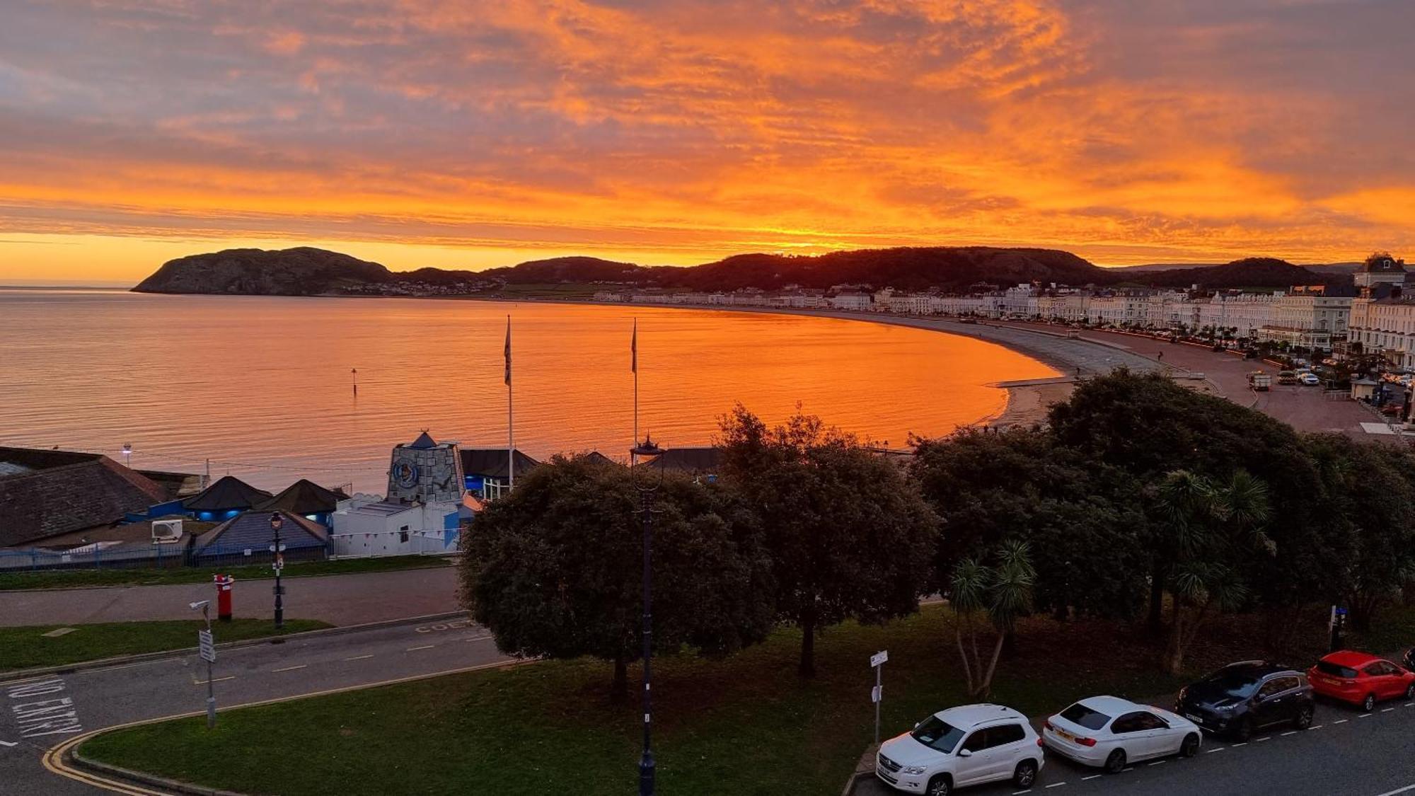 Min Y Don Llandudno (Adults Only) Hotel Exterior photo
